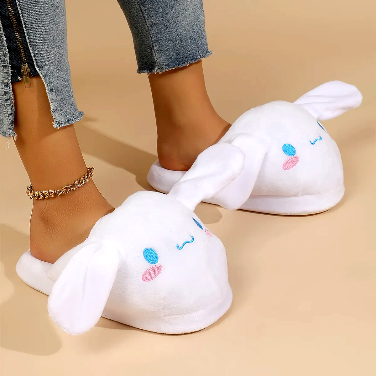 FluffBuns™ Cinna Flying Ears Slippers